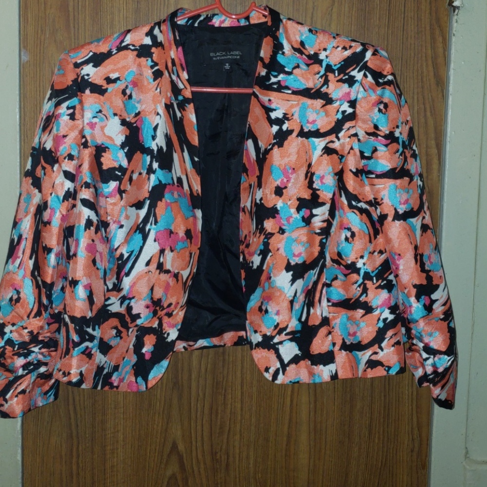 Crop Blazer